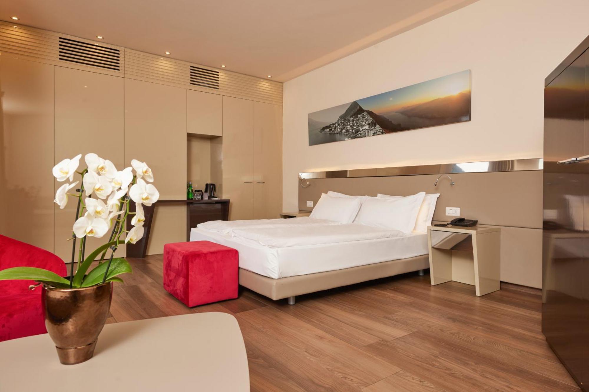 Hotel Atilius - Adults Only Limone sul Garda Rum bild